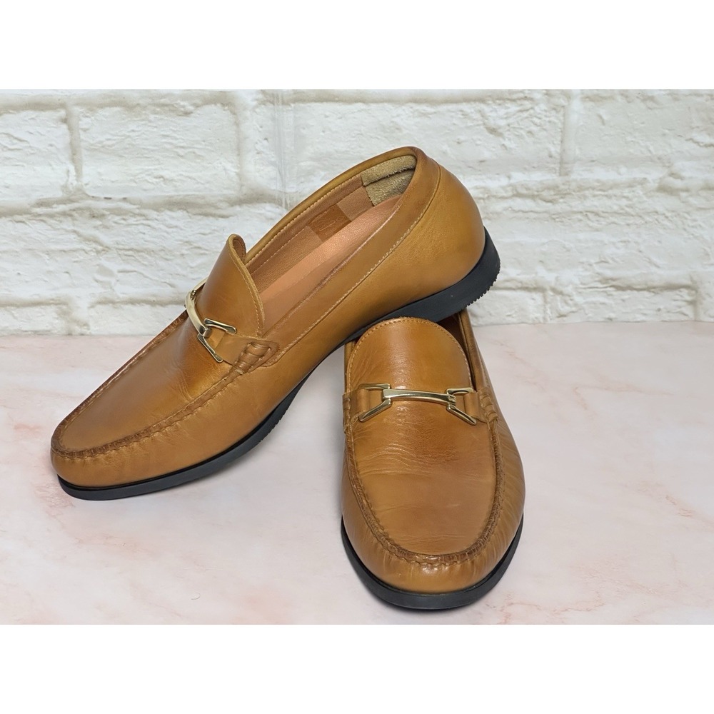 Wolf & Sheppard Boy's/Men's Leather Tan Preppy Loafer with Buckle Size (6) - Picture 9 of 16
